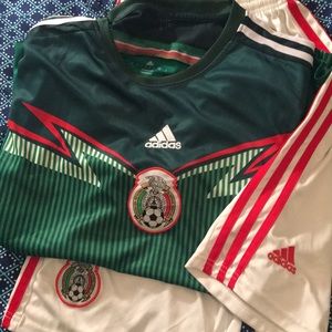 Adidas Mexico soccer uniform sets Men’s M
